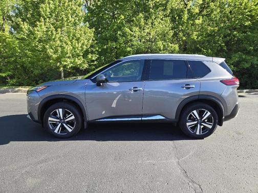 Gun Metallic 2023 Nissan Rogue Platinum