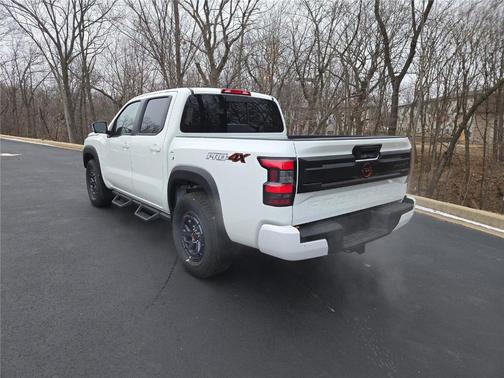 Glacier White 2026 Nissan Frontier PRO-4X