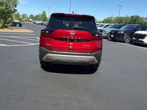 Scarlet Ember 2023 Nissan Rogue SV