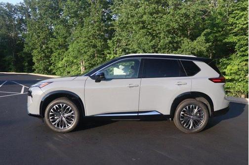 Boulder Gray Metallic 2026 Nissan Rogue Platinum