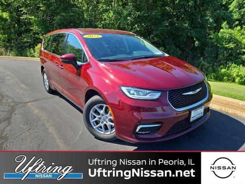 2023 Chrysler Pacifica Touring-L