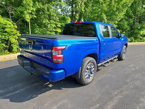 2024 Nissan Frontier SL