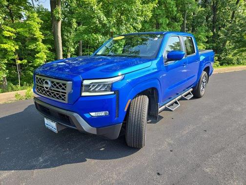 2024 Nissan Frontier SL