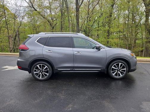 2020 Nissan Rogue SL