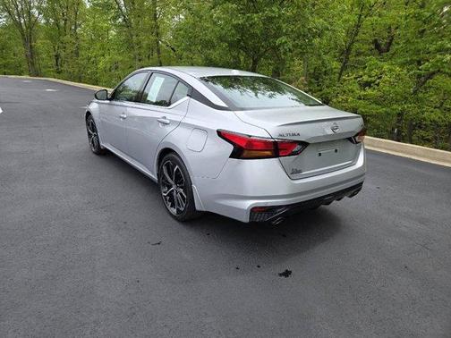 Brilliant Silver Metallic 2025 Nissan Altima SR