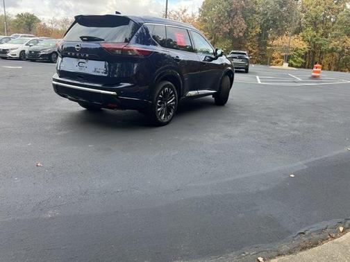 2024 Nissan Rogue Platinum