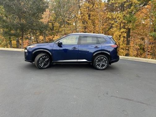 2024 Nissan Rogue Platinum