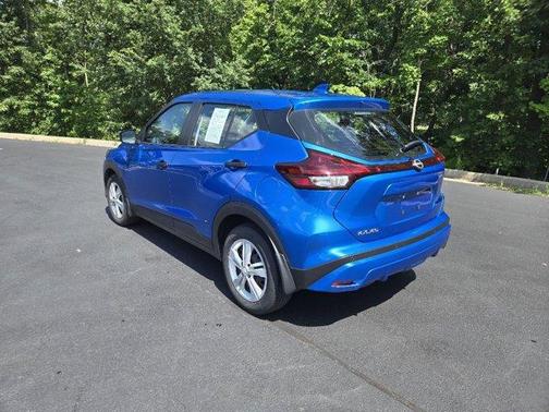 Electric Blue Metallic 2025 Nissan Kicks Play S