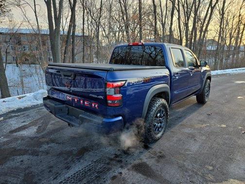 2022 Nissan Frontier PRO-4X