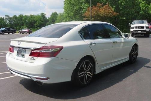 2017 Honda Accord Touring