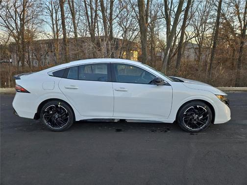 Aspen White 2026 Nissan Sentra SR