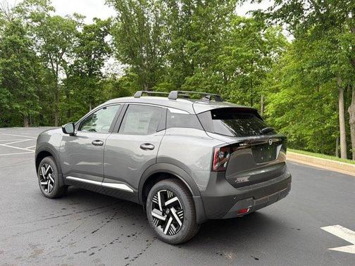 Gun Metallic 2026 Nissan Kicks SV
