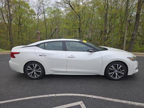 2016 Nissan Maxima 3.5 Platinum