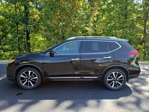 2020 Nissan Rogue SL