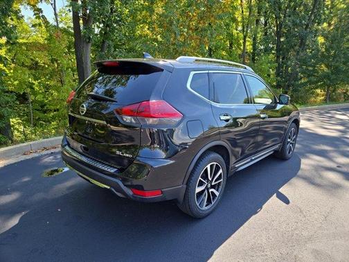 2020 Nissan Rogue SL