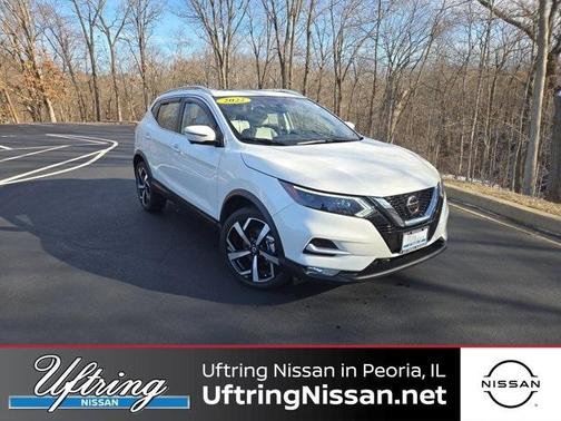 2022 Nissan Rogue Sport SL