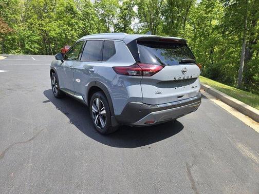 Boulder Gray Pearl 2023 Nissan Rogue SL