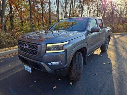 2024 Nissan Frontier SL