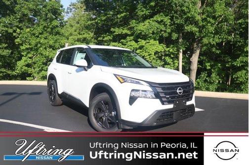 Everest White P 2026 Nissan Rogue SV