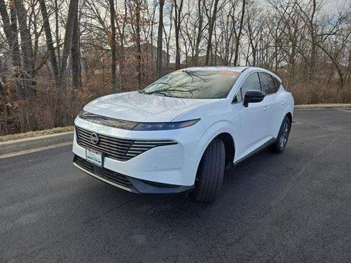 Everest White P 2025 Nissan Murano SL