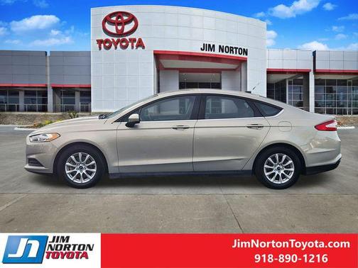 2015 Ford Fusion S