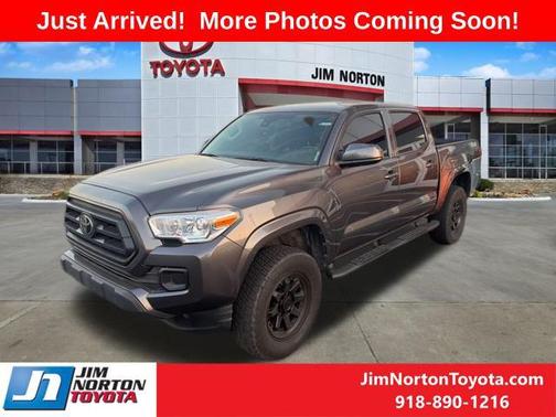 2023 Toyota Tacoma SR