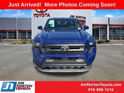 2024 Toyota Tacoma SR5