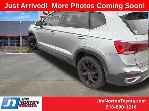 2024 Volkswagen Taos 1.5T SE