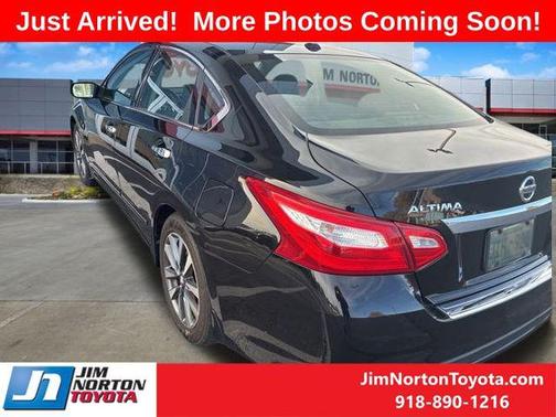 2017 Nissan Altima 2.5 SV