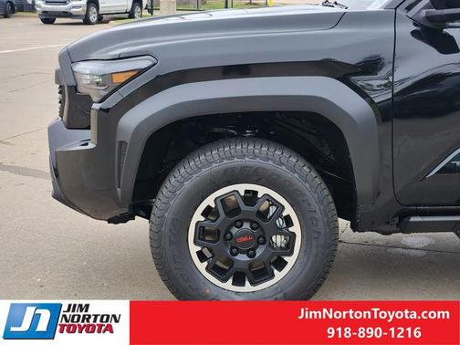 2025 Toyota Tacoma TRD Off Road