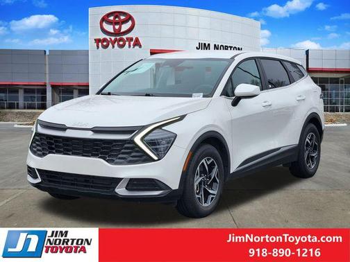 2024 Kia Sportage LX