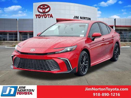 Supersonic Red 2025 Toyota Camry SE