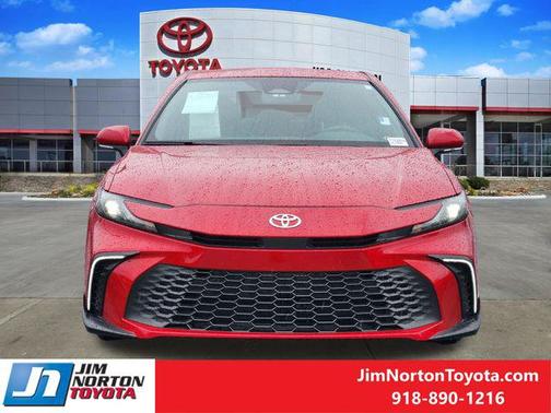 Supersonic Red 2025 Toyota Camry SE