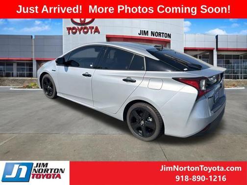 Classic Silver Metallic 2022 Toyota Prius Nightshade Edition