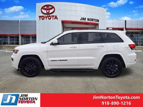 2018 Jeep Grand Cherokee Altitude