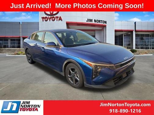 Deep Sea Blue 2025 Kia K4 LXS
