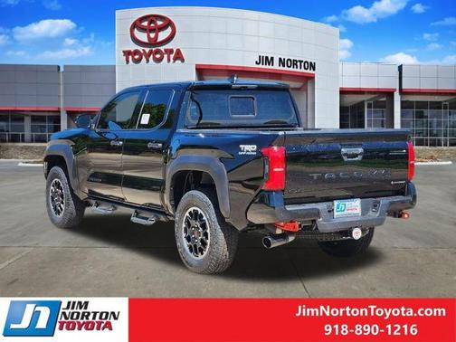 2025 Toyota Tacoma TRD Off Road