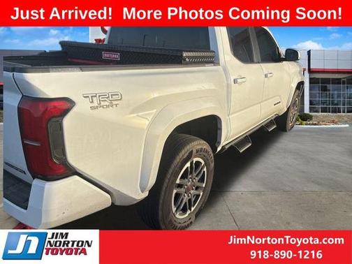 2025 Toyota Tacoma TRD Sport