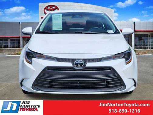 Ice Cap 2026 Toyota Corolla LE