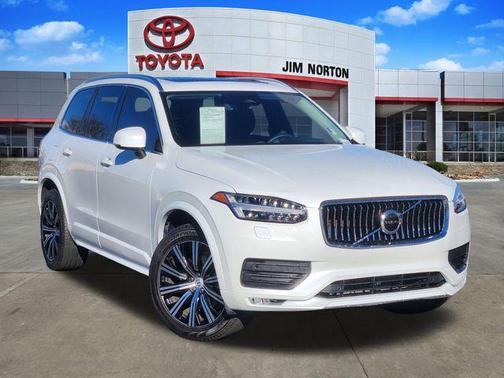 2023 Volvo XC90 B5 Core