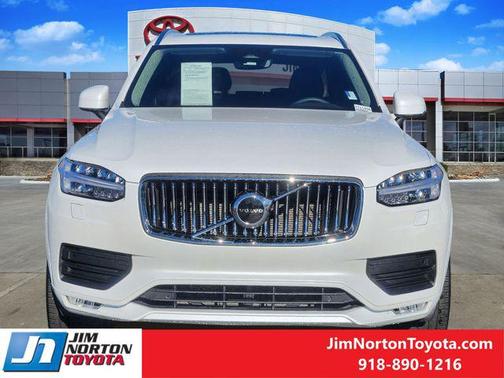 2023 Volvo XC90 B5 Core