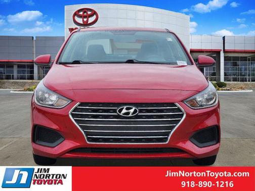 2021 Hyundai Accent SE