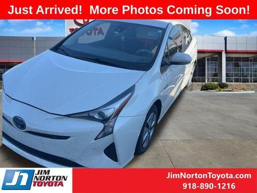2018 Toyota Prius Two