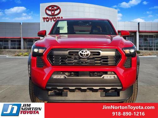 2025 Toyota Tacoma Hybrid TRD Off Road