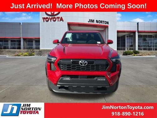 2025 Toyota Tacoma Hybrid TRD Off Road