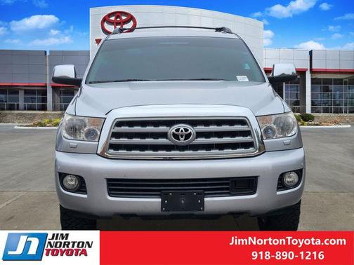 2016 Toyota Sequoia Platinum