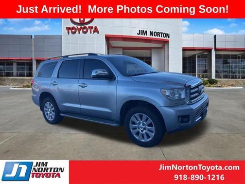 2016 Toyota Sequoia Platinum