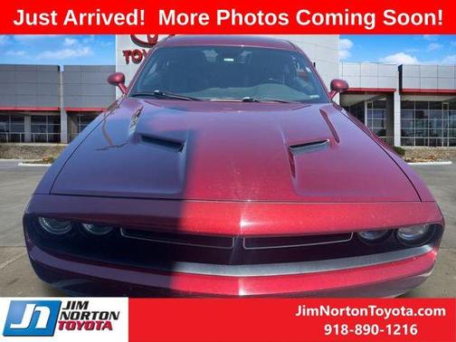 2018 Dodge Challenger SXT