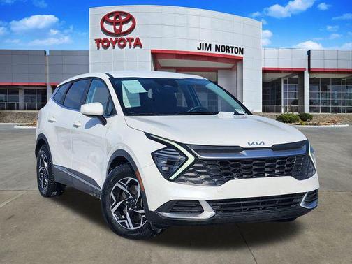 2024 Kia Sportage LX