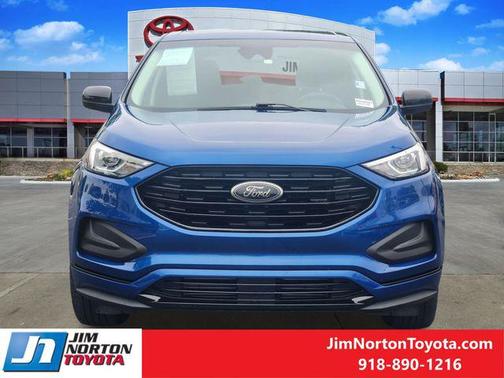 Atlas Blue Metallic 2023 Ford Edge SE